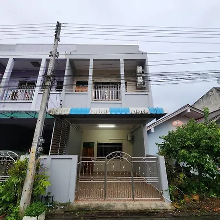 Jaaoo Homestay Betong - 4 Bedroom House Exterior photo