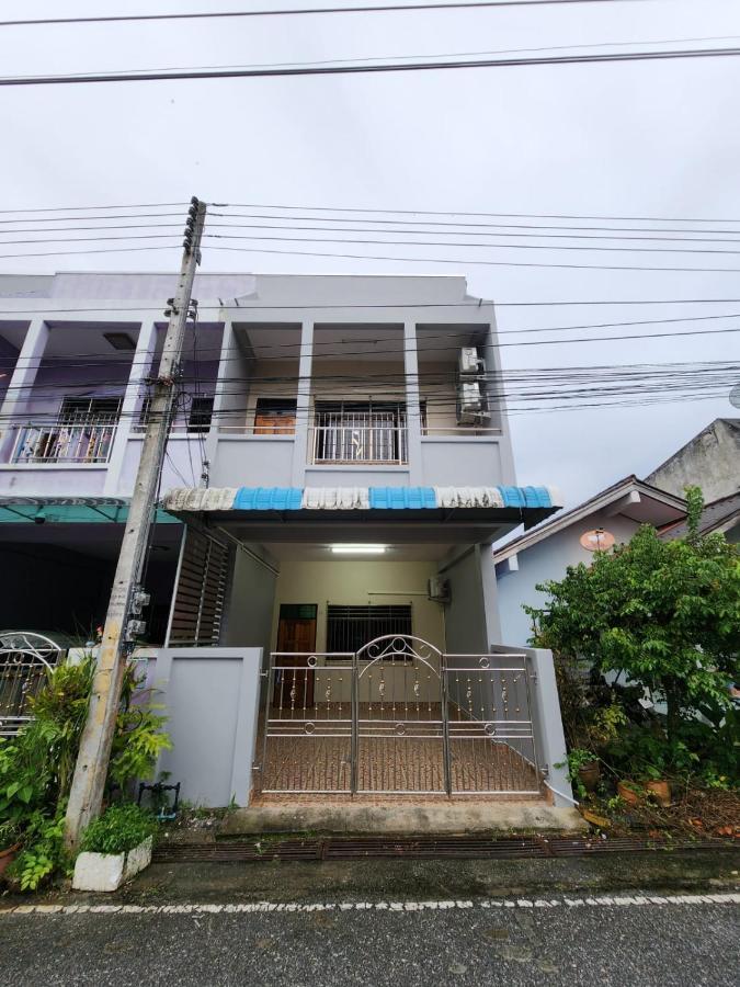 Jaaoo - 4 Bedroom House Betong